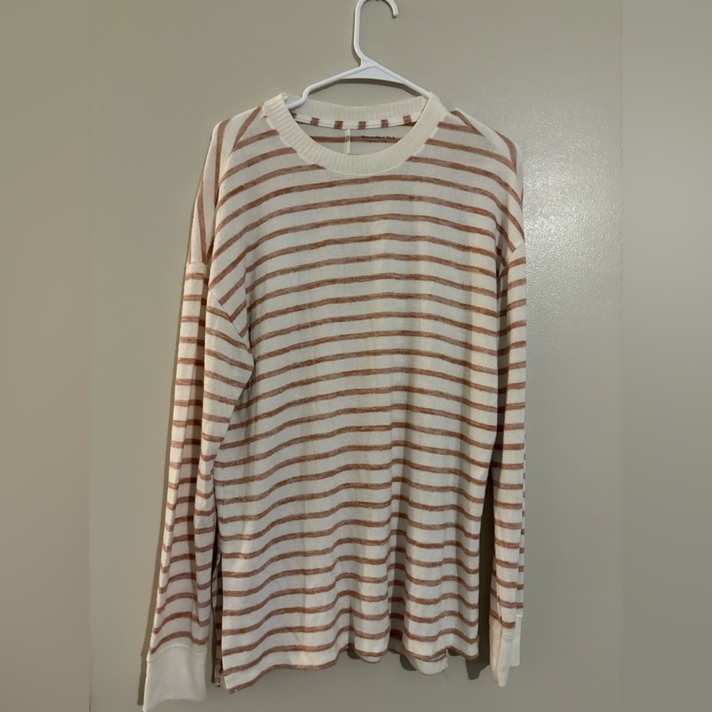 Abercrombie & Fitch Cream and Tan Knit Top